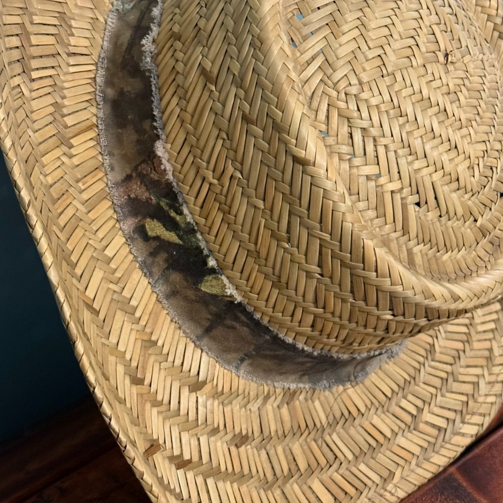 Signature Tan Straw Hat with Camouflage Band